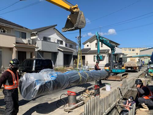 地震に強い水道管への取替工事