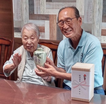 敬老事業